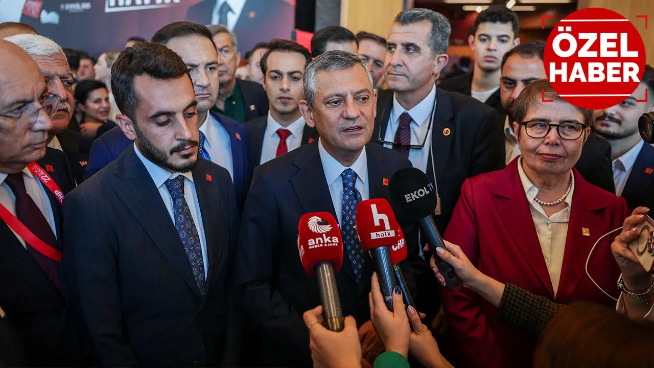 chpli kurmaylar kurultayi cumhuriyete degerlendirdi ozgur ozel satranc oynar gibi 10 hamle sonrasini dusunuyor LBlmvrDM