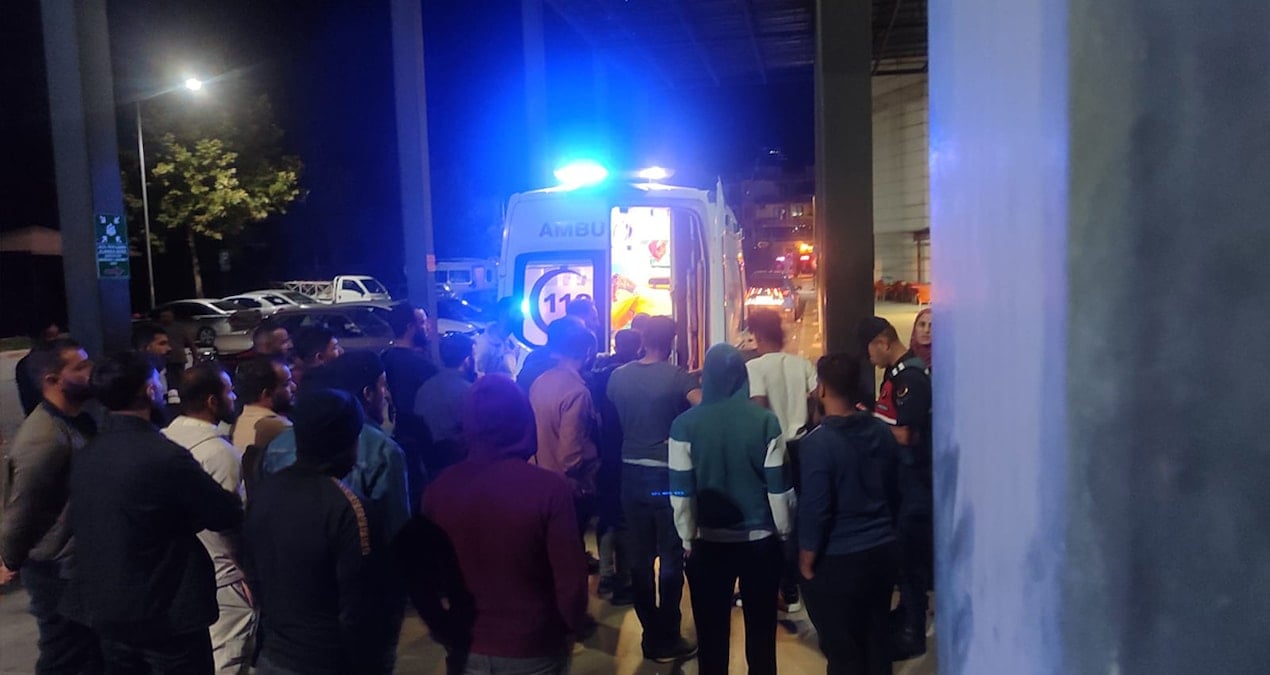 feci kaza sonrasi can pazari 1 olu 8 yarali VwjGQPnv