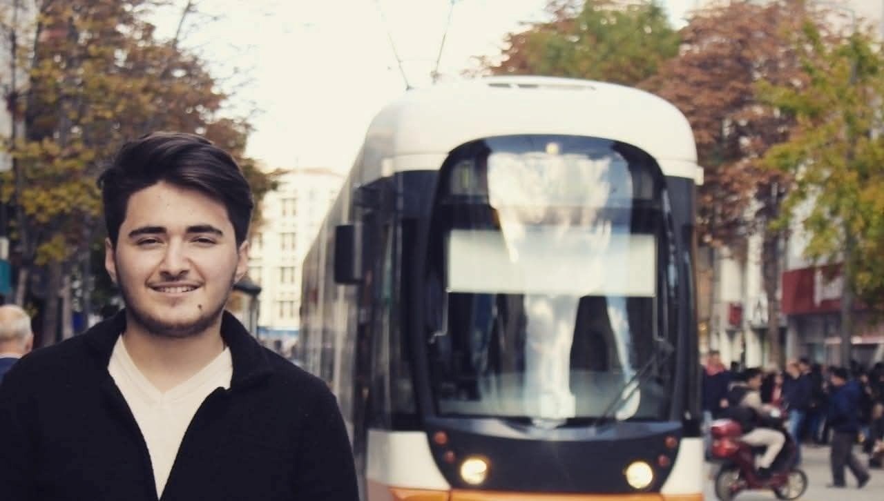 iki ay once evlenen genc trafik kazasinda hayatini kaybetti VqtKSWbw