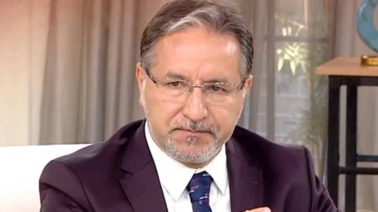 gerici profesor mustafa karatastan yine korkunc sozler zina eden kisi bilmeli ki oldurulmem gerekiyor KyQdSEt9.jpg