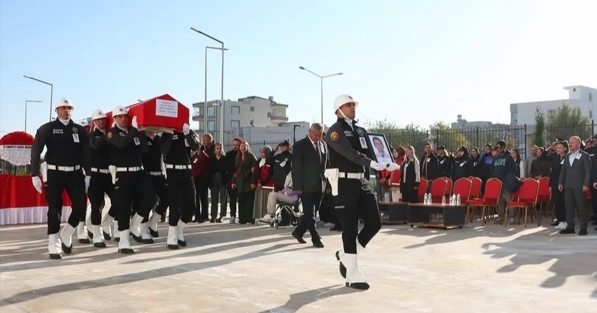 polis memuru askar icin adiyamanda huzunlu toren KbbUhOqb.webp