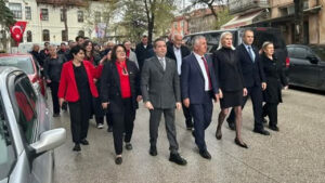 bilecikte-chpden-sessiz-yuruyus-eylemi-zBpDwqLD