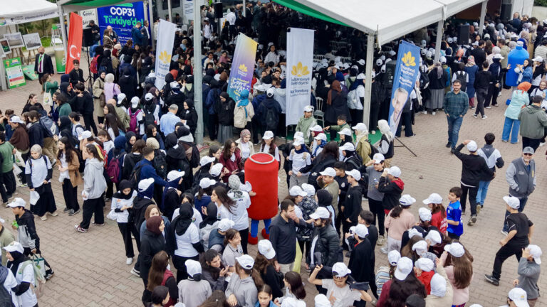 cevreye-duyarli-nesiller-yetistiren-festival-kapilarini-acti-Rxnzc1Z4